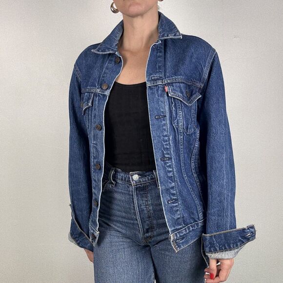 Vintage 80s Levi's Jean Jacket, Denim Trucker Made in USA - Picture 13 of 13